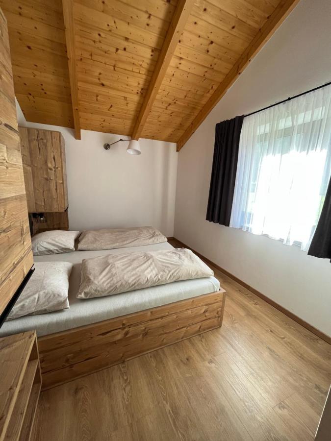 Chata Linda Mýto pod Ďumbierom Eksteriør billede